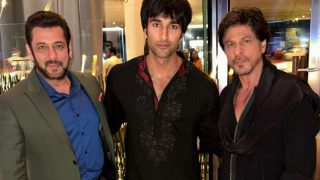 Karan-Arjun! Ahead of Pathaan's Release, Shah Rukh Khan Poses With Salman Khan, Netizens React