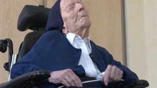 दुनिया की सबसे बुजुर्ग महिला का 118 साल की उम्र में निधन, लंबी उम्र का राज जानकर लोग हो जाएंगे हैरान