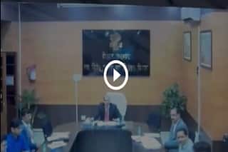 Caught on Camera: Frustrated Bihar IAS Officer Hurls Abuses During Meeting, Video Goes Viral | WATCH