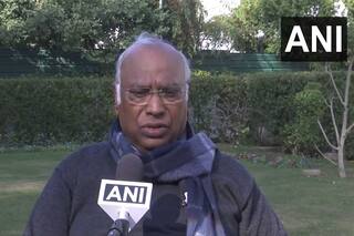 Budget 2023: कांग्रेस अध्यक्ष खड़गे ने कहा, यह बजट नहीं, इलेक्शन स्पीच है, गरीब, बेरोजगार के लिए इसमें कुछ नहीं