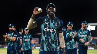 जोफ्रा आर्चर के शानदार कमबैक से तीसरा वनडे जीता इंग्लैंड लेकिन सीरीज पर दक्षिण अफ्रीका का कब्जा