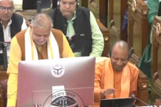 UP Budget : यूपी के हर मदरसे को मिलेंगे एक-एक लाख रुपए, शिक्षकों को 12 हजार हर माह मानदेय