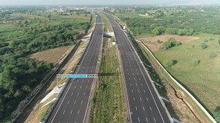 Delhi-Mumbai Expressway to be Inaugurated Today: Here’s How It Will Boost Road Connectivity in Region