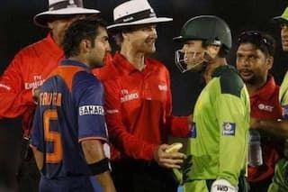 'हमारी भी कुछ इज्जत है'; एशिया कप को लेकर BCCI पर आग बबूला हुआ यह क्रिकेटर