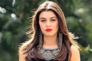 'जवान होने का इंजेक्शन': पहली बार हंसिका मोटवानी और उनकी मां ने इन दावों पर खुलकर की बात