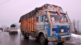 Jammu-Srinagar National Highway Traffic Suspended As Overnight Rain Triggers Mudslides, Shooting Stones