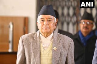 नेपाल में गठबंधन सरकार मुश्किल में,  रामचंद्र पौडेल की राष्ट्रपति की उम्मीदवारी को लेकर 4 मंत्रियों ने प्रचंड सरकार से दिया सामूहिक इस्तीफा