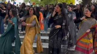 Viral Dance Video: DU Professors Join Students to Dance on 'Jhoome Jo Pathaan,' Shah Rukh Khan Approves! - Watch