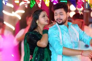 अंकुश राजा का होली सॉन्ग 'रंग लेके चढ़ी जनी सेज प' हुआ रिलीज, मिनटों में वायरल हो गया Video
