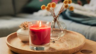 Health Benefits of  Scented Candles: 5 Reasons to Light up Your Surroundings With Candles