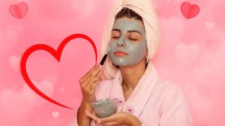 Valentine's Day Beauty Tips by Shahnaz Husain: How to Make Scrub, Mask And Cleanser at Home