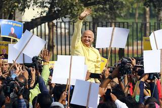 क्या है दिल्ली का वह शराब घोटाला, जिसमें गिरफ्तार किए गए डिप्टी सीएम मनीष सिसोदिया? उनपर क्या हैं आरोप; यहां जानें सबकुछ