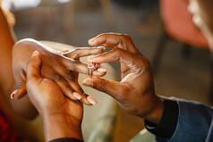 Happy Propose Day 2023: Best Wishes, GIFs, Images, SMS And Greetings to Share With Your Valentine