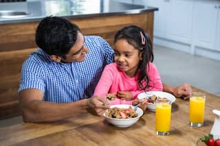 5 Healthy And Nutritious Indian Breakfasts For Kids to Kickstart Their Day