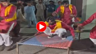 Dance Ka Video: खटिया डांस से महफिल लूट ले गए लड़के, अंदाज ऐसा नजरें नहीं हटा पाएंगे- देखें वीडियो