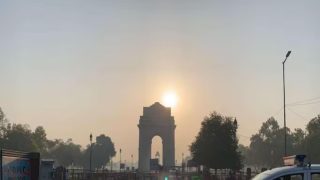 Delhi-NCR Weather: दिल्ली-एनसीआर में अचानक बदला मौसम, IMD ने जताया अगले 2 घंटों के दौरान गरज के साथ बारिश का अनुमान