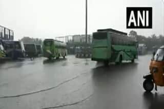 Tamilnadu Rains: तमिलनाडु में भारी बारिश से जन-जीवन अस्त-व्यस्त, स्कूल-कॉलेज बंद, 11 जिले अलर्ट पर