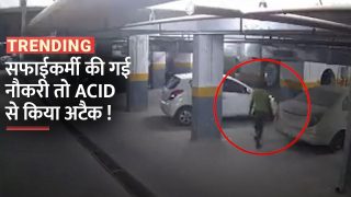 Noida Acid Attack: नौकरी से निकाले जाने के बाद गुस्सा हुआ शख्स, फिर फेंका तेजाब, वीडियो में जानें क्या है पूरा मामला | Watch Video
