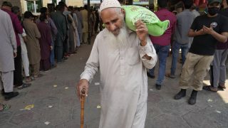 Stampede At Ramadan Food Distribution Centre Kills 11 In Pakistan