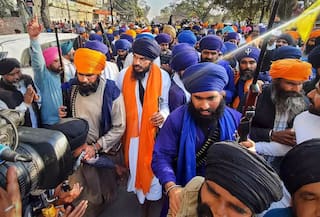 Amritpal Singh Has Changed Appearance, Opine Punjab Police; Release 7 pictures with Different Looks