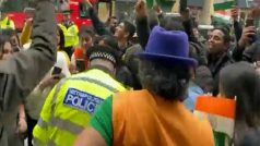 लंदन में भारतीय उच्चायोग के बाहर खालिस्तानियों के विरोध में जुटे भारतीयों के साथ ब्रिटिश पुलिसकर्मी ने किया डांस, ये है वीडियो