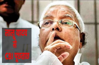 'नौकरी के बदले जमीन' घोटाला मामले में बेटी मीसा भारती के घर पर लालू यादव से CBI ने की पूछताछ, RJD नेताओं में रोष