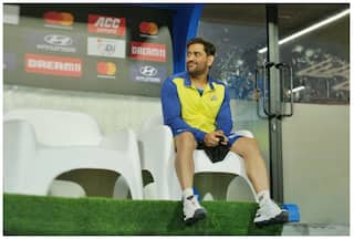 MS Dhoni to MISS The Next Game Due to a Knee Injury? Stephen Fleming Provides Update