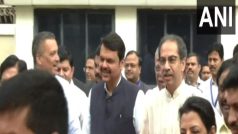विधानसभा जाते समय आपस में बातचीत करते दिखे देवेंद्र फडणवीस और उद्धव ठाकरे, क्या कम हो रही खटास? देखें Video