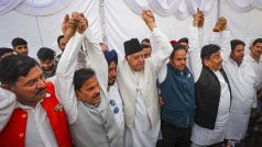 जम्मू-कश्मीर: फारूक अब्दुल्ला ने एक दर्जन दलों के साथ बैठक की, जल्द चुनाव के लिए निर्वाचन आयोग से मिलने का फैसला किया