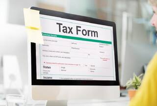 New Tax System Vs Old Tax Regime: नए टैक्स सिस्टम और पुरानी कर व्यवस्था में क्या अंतर है, आयकरदाताओं के लिए कौन है ज्यादा आसान?