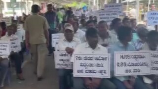 7th Pay Commission: Karnataka Govt Employees Withdraw Protest After CM Bommai Announces 17% Salary Hike