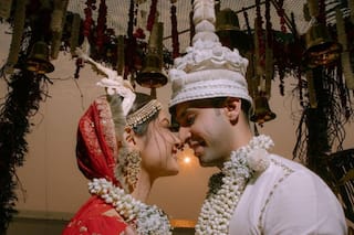 Yeh Hai Mohabbatein Actress Krishna Mukherjee Marries Chirag Batliwalla in Bengali Ceremony