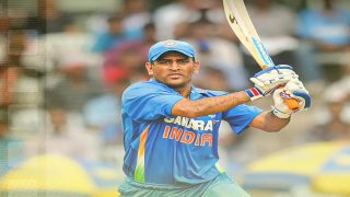IND vs AUS 3rd ODI: तीसरे वनडे के दौरान MS Dhoni स्टेडियम में रहेंगे मौजूद, विराट और रोहित से भी करेंगे मुलाकात