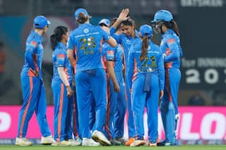 MI vs GG WPL 2023: मुंबई इंडियंस ने उद्घाटन मैच में ही रचा इतिहास, लीग में ऐसा करने वाली पहली टीम बनी