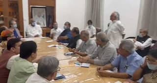 कांग्रेस समेत 18 विपक्षी पार्टियों ने मीटिंग में मोदी सरकार के खिलाफ संघर्ष का संकल्प लिया, अडानी के मुद्दे पर JPC की मांग जारी रखेंगे