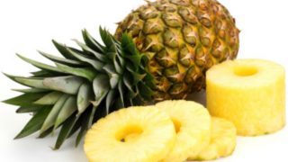 Pineapple Side Effects: 4 Dangers of Eating Ananas in Excess
