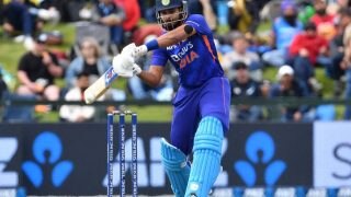 IND vs AUS: श्रेयस अय्यर वनडे सीरीज से बाहर, रिहैब के लिए बेंगलुरु पहुंचे