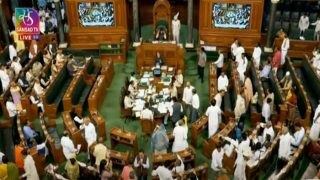 Parliament Budget Session: लोकसभा और राज्यसभा में भारी हंगामा, सदन की कार्यवाही कल तक के लिए स्थगित
