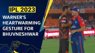 IPL 2023: David Warner Touches Bhuvneshwar Kumar's Feet, Heartwarming Gesture Goes Viral