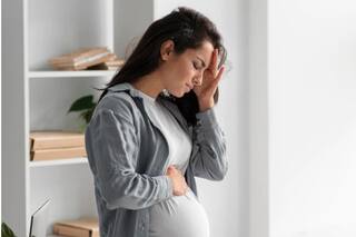 Celina Jaitly Suffered 'Hernias' Post Pregnancy- SIGNS Women Must be Careful of