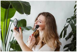Top 5 Powder Blushes in India For That Pop Of Colour
