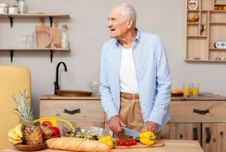 Diet Tips: 5 Ways to Keep Your Dietary Habits on Track As You Age