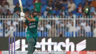 PAK vs NZ, 2nd ODI: फखर जमान ने लगातार तीसरा शतक जड़ा, पाकिस्तान को 2-0 की बढ़त