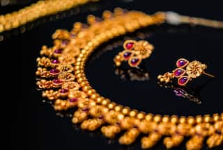 Buying/Selling Gold? Yellow Metal Gets Expensive, Check Bullion Market Analysis & Latest Prices