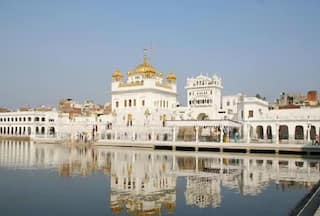 Punjab News Today: तरनतारन के श्री दरबार साहिब गुरुद्वारे में मिला जिंदा बम