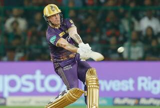 KKR की जीत के जश्न में पड़ा भंग, BCCI ने इस वजह से जेसन रॉय पर ठोका जुर्माना