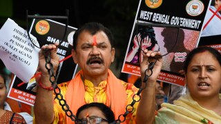 Police Station In Bengal's Kaliaganj Set Ablaze Amid Violent Protests Over Teen's Death | 10 Points