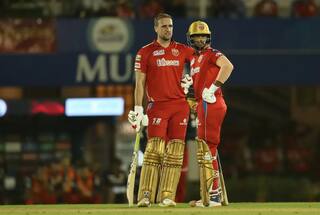 IPL 2024: पंजाब किंग्स को डबल झटका, टूर्नामेंट को बीच में छोड़कर यह ऑलराउंडर स्वदेश पहुंचा