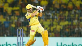 RCB vs CSK: चिन्नास्वामी स्टेडियम में Dhoni के धांसू रिकॉर्ड देखकर बैंगलोर वालों के उड़ेंगे होश, देखिए बेंगलुरु में 'थाला' के आंकड़े