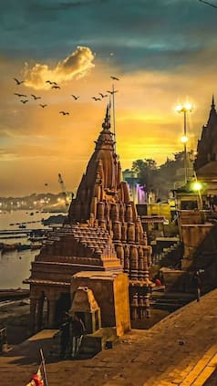 10 Most Beautiful Ghats in Kashi